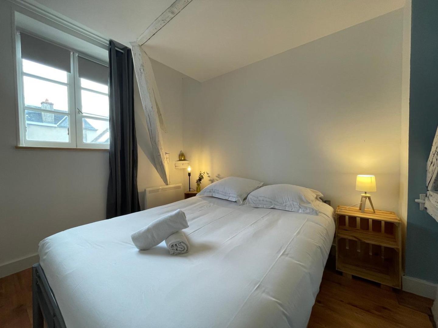 Le Cocon - Parking - Hyper Center Apartment Chartres Luaran gambar